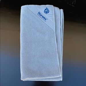 Norwex Gray Enviro-Towel w/Magnet
